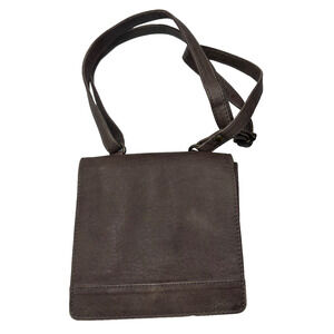 Chloe and Lex Women's Handbag Purse Leather Adjustable Strap Crossbody Bag Beige